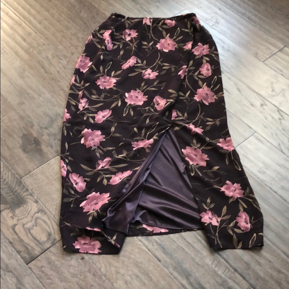 🌺Express skirt🌺 - Picture 2 of 2